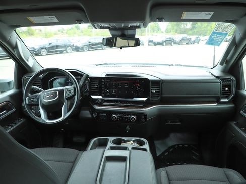 Used 2024 GMC Sierra 3500 SLE w/ SLE Convenience Package AWD/4WD image 13