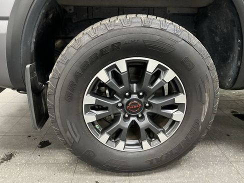 Used 2024 Nissan Titan PRO-4X w/ Pro-4x Convenience Package AWD/4WD image 34