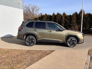 New 2026 Subaru Forester Limited video 2