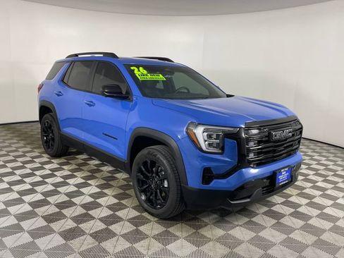 Used 2026 GMC Terrain Elevation w/ Elevation Premium Package image 23