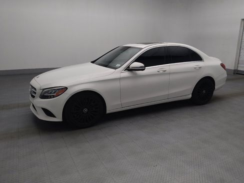 Used 2019 Mercedes-Benz C 300 Sedan image 2