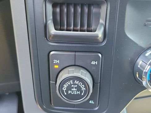 New 2026 Ford F150 XLT w/ Equipment Group 302A MID AWD/4WD image 24