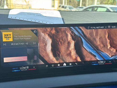 Certified 2025 BMW X3 xDrive30i w/ Premium Package image 25