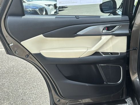 Used 2018 MAZDA CX-9 Touring w/ Touring Premium Package AWD/4WD image 20