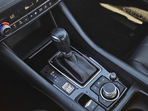 Used 2018 MAZDA MAZDA6 Touring image 19