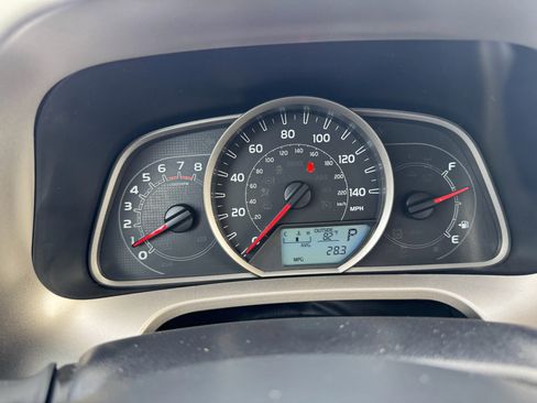 Used 2013 Toyota RAV4 LE image 36