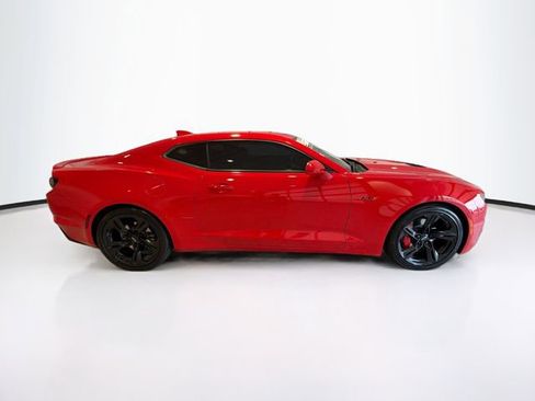 Used 2021 Chevrolet Camaro LT w/ RS Package RWD image 8