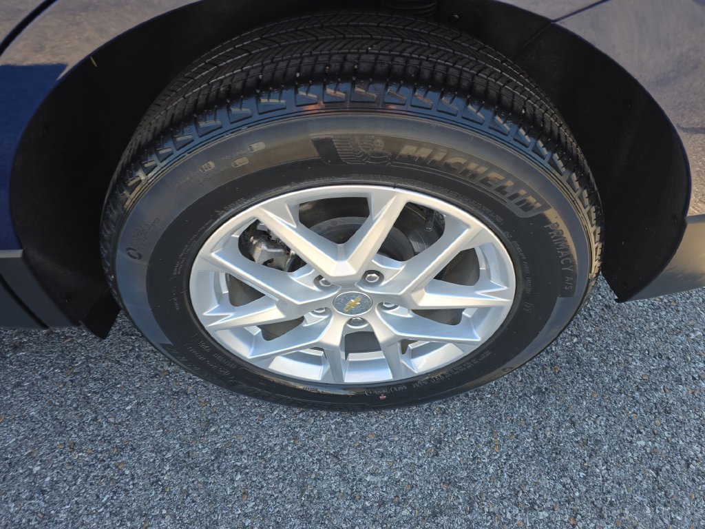 Used 2022 Chevrolet Equinox LT FWD image 12