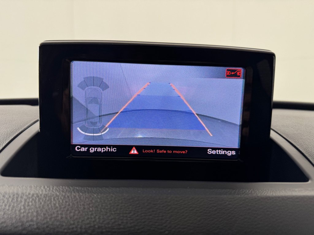 Used 2018 Audi Q3 2.0T Premium Plus FWD image 18