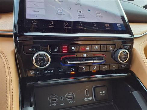 Used 2023 Jeep Grand Cherokee Summit image 72