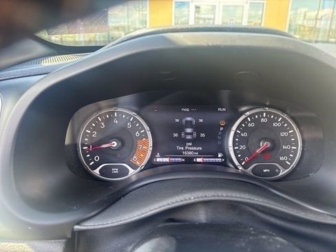 Used 2021 Jeep Renegade Latitude image 13