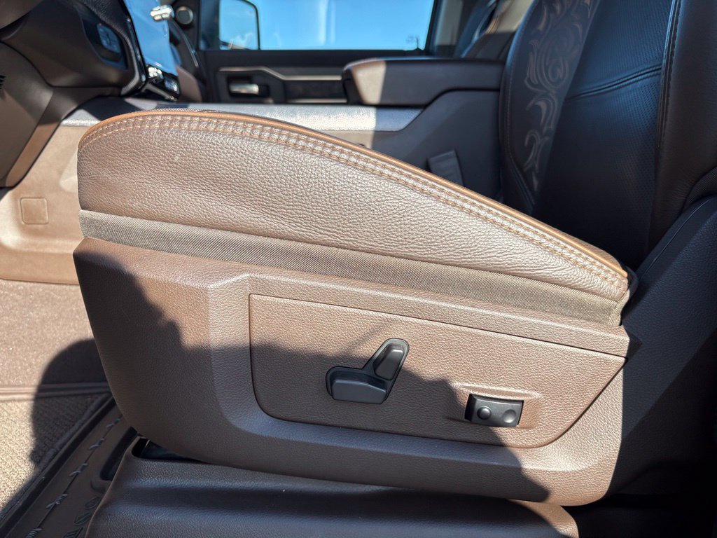 Used 2026 RAM 2500 Limited AWD/4WD image 10