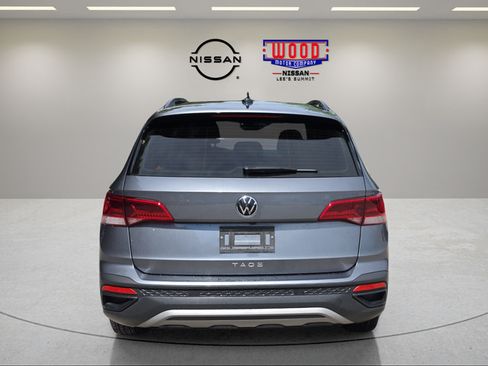 Used 2024 Volkswagen Taos S FWD image 3