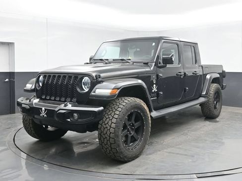 Used 2023 Jeep Gladiator Overland AWD/4WD image 5