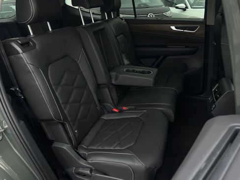 New 2026 Volkswagen Atlas SE image 13