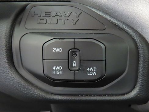 Used 2026 RAM 2500 Laramie AWD/4WD image 56