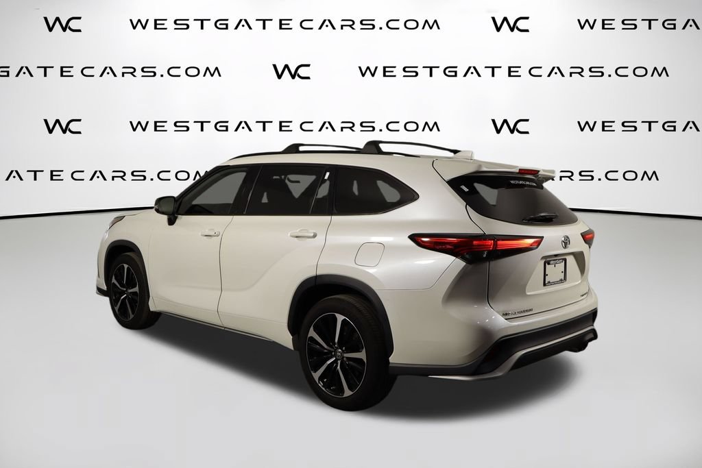 Used 2021 Toyota Highlander XSE AWD/4WD image 44