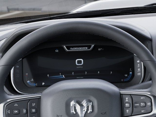 New 2027 RAM 2500 Laramie AWD/4WD image 17