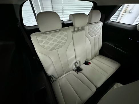Used 2020 Hyundai Palisade Limited FWD image 19