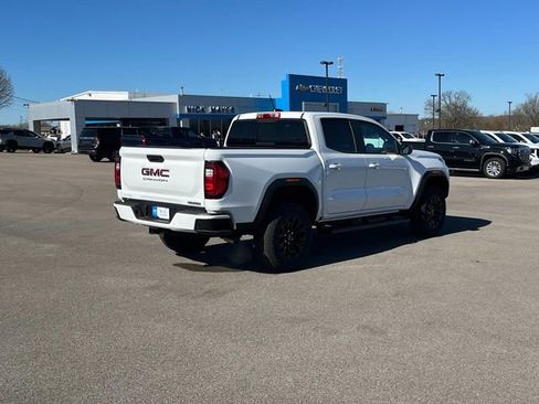 New 2026 GMC Canyon Elevation image 4