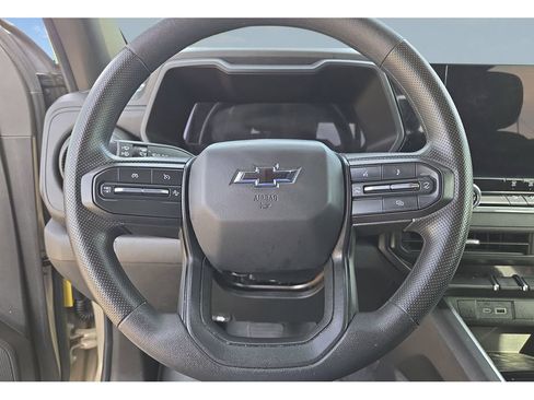 Used 2024 Chevrolet Colorado Trail Boss AWD/4WD image 12