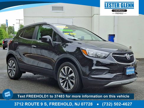 Used 2022 Buick Encore Preferred w/ Safety Package II AWD/4WD image 1