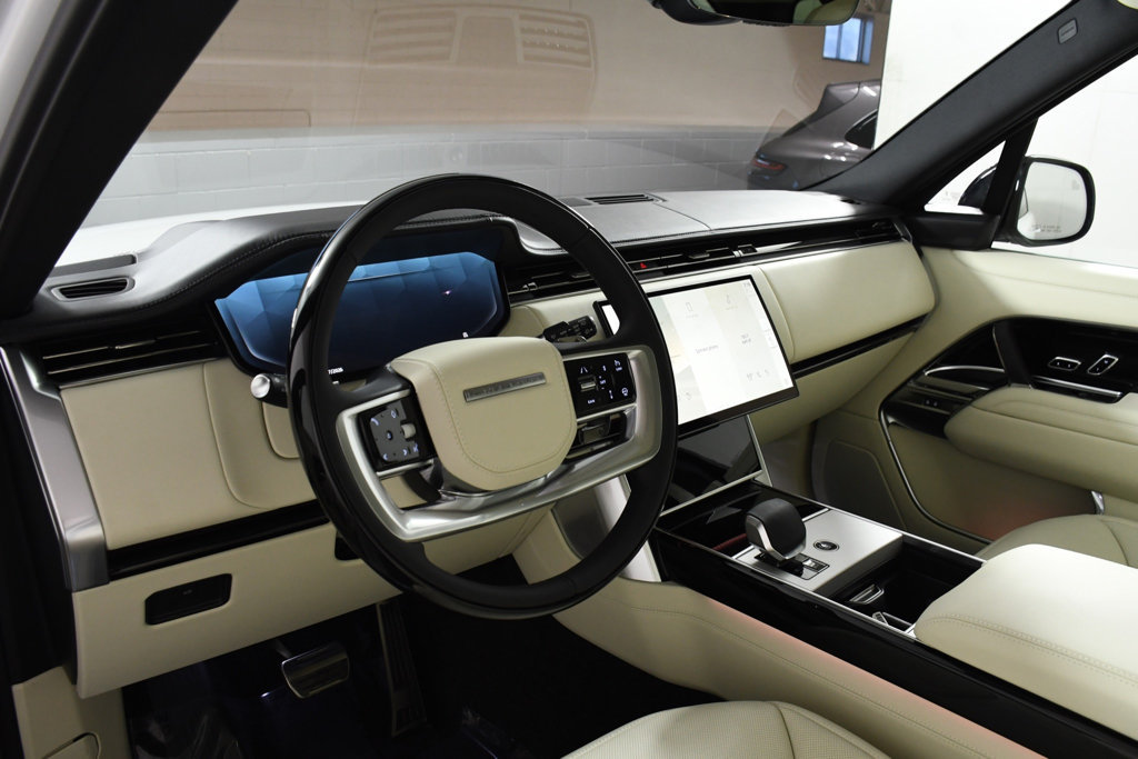 New 2026 Land Rover Range Rover SE AWD/4WD image 12