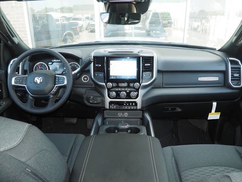 New 2025 RAM 2500 Big Horn image 17