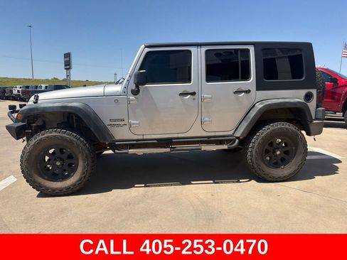 Used 2010 Jeep Wrangler Unlimited Sport AWD/4WD image 5