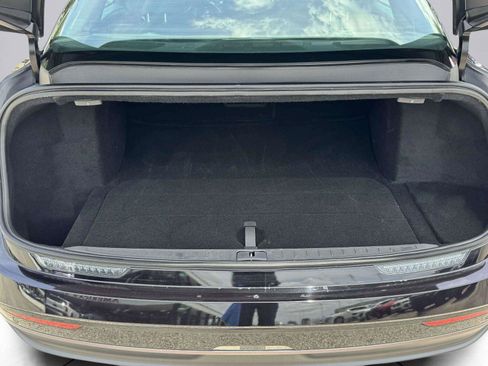 Used 2025 Lucid Air Pure RWD image 69