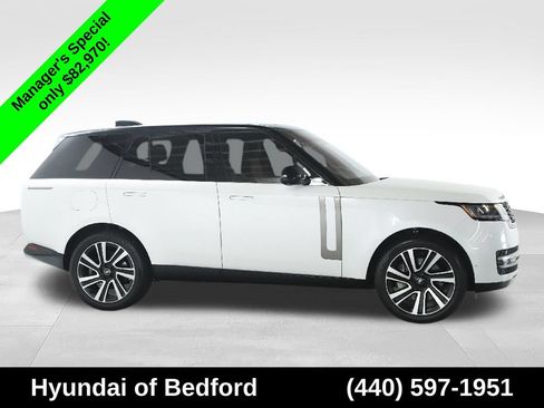 Used 2023 Land Rover Range Rover SE AWD/4WD image 12