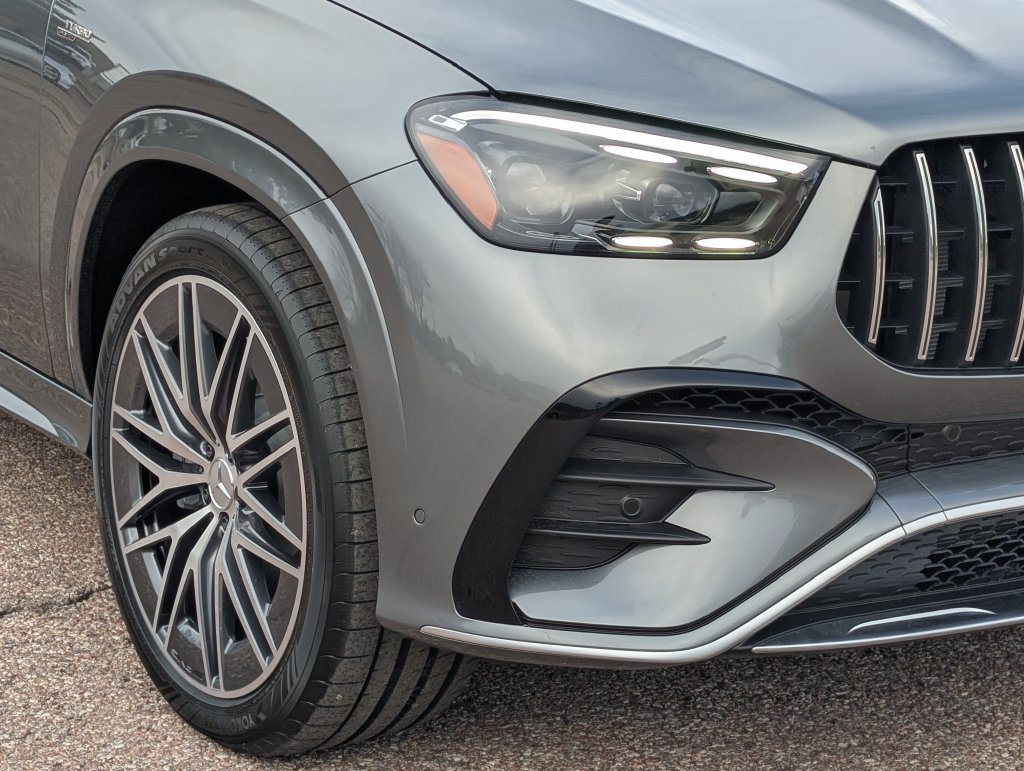 New 2026 Mercedes-Benz GLE 53 AMG 4MATIC Coupe image 8