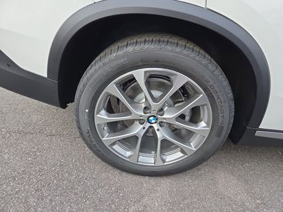 New 2026 BMW X5 sDrive40i