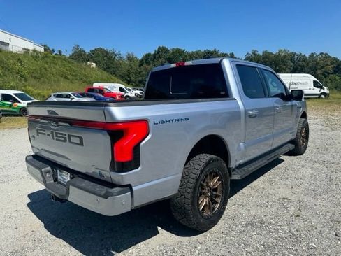 Used 2022 Ford F150 Lightning Lariat AWD/4WD image 9