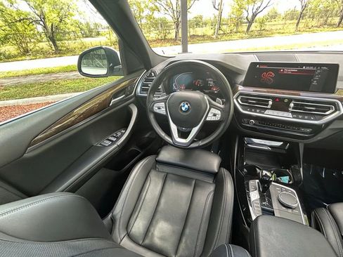 Used 2024 BMW X3 sDrive30i image 9