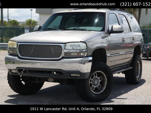 Used 2001 GMC Yukon SLT AWD/4WD image 1