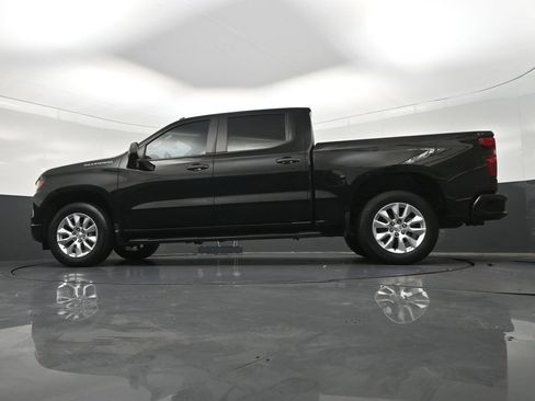 Used 2022 Chevrolet Silverado 1500 Custom RWD image 28