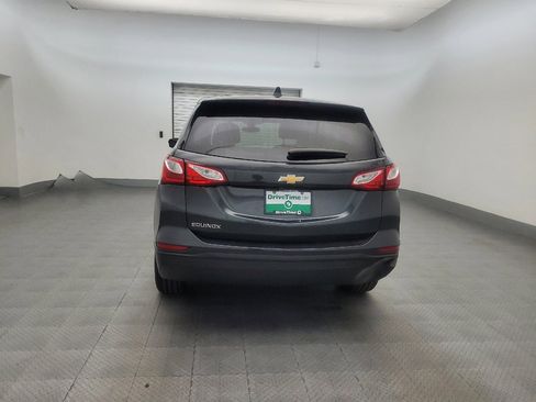 Used 2021 Chevrolet Equinox LS w/ LS Convenience Package image 6