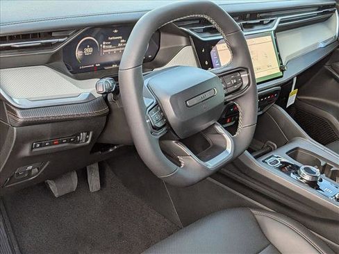 New 2026 Jeep Cherokee Limited AWD/4WD image 3