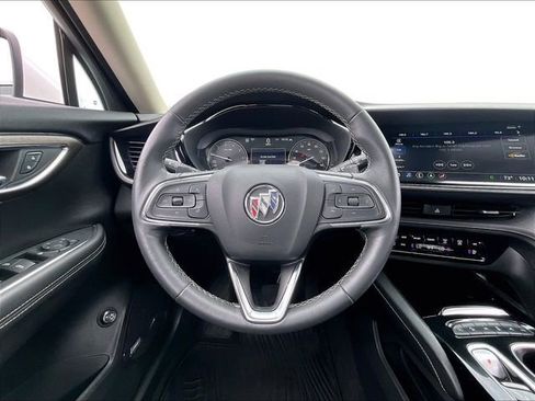 Used 2023 Buick Envision Avenir AWD/4WD image 17
