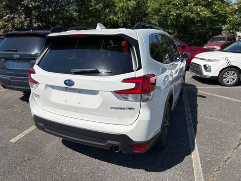 Used 2020 Subaru Forester Limited AWD/4WD image 5