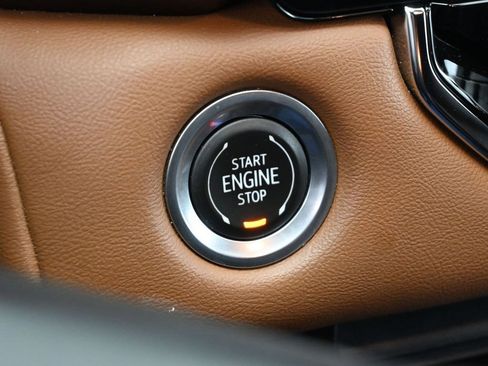 Used 2023 GMC Canyon AT4 image 14