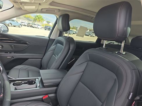 New 2026 Lincoln Nautilus Premier w/ Equipment Group 102A AWD/4WD image 13