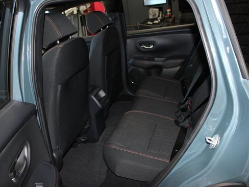 Used 2025 Honda HR-V Sport image 10
