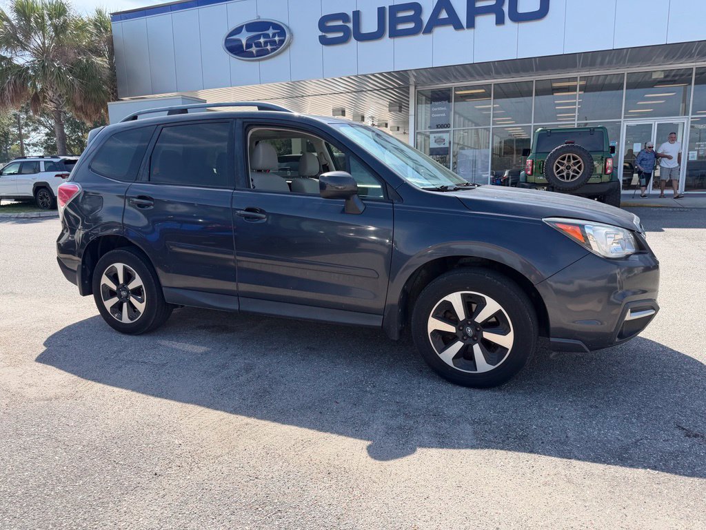 Used 2018 Subaru Forester 2.5i Premium AWD/4WD image 1