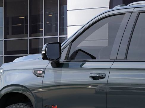 New 2026 GMC Yukon XL AT4 w/ AT4 Premium Plus Package AWD/4WD image 38