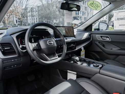 New 2026 Nissan Rogue Platinum w/ Platinum Premium Package AWD/4WD image 21
