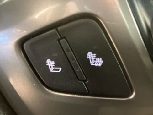 Used 2018 Chevrolet Silverado 1500 LT w/ All Star Edition AWD/4WD image 16