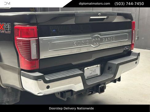 Used 2022 Ford F350 King Ranch w/ Chrome Package image 15