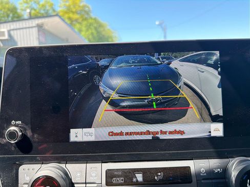 Used 2024 Toyota Grand Highlander AWD image 29